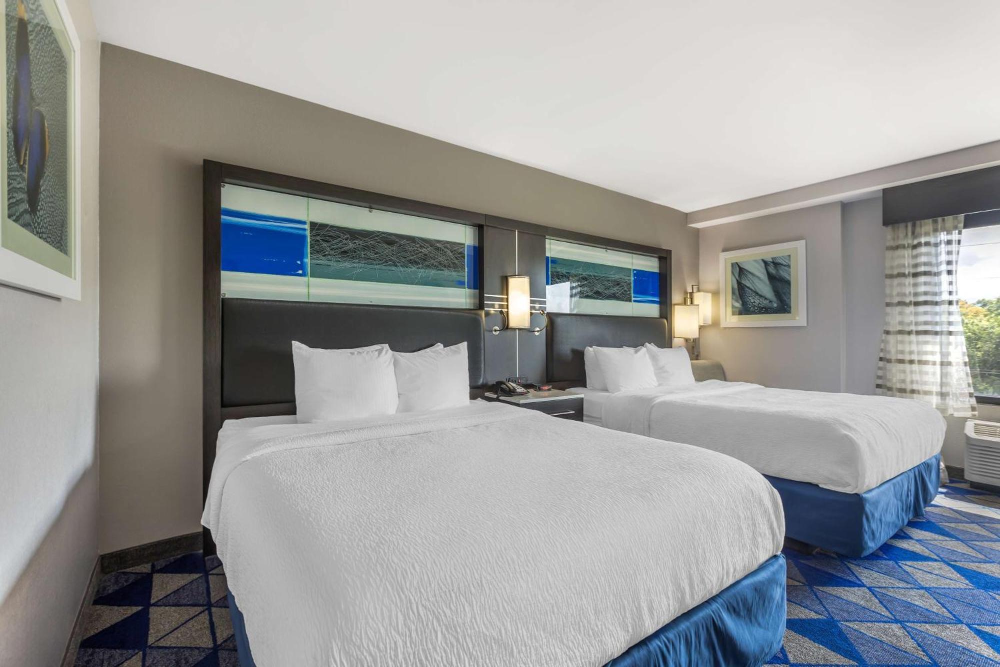 Best Western Plus Spartanburg Exterior photo