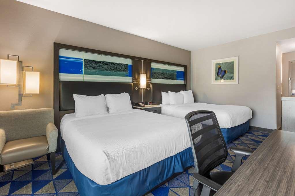 Best Western Plus Spartanburg Room photo