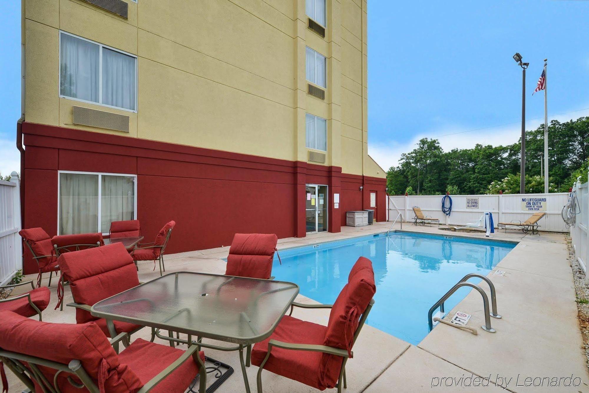 Best Western Plus Spartanburg Exterior photo